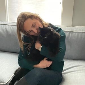 Meet your Posher, Elizabeth dawn